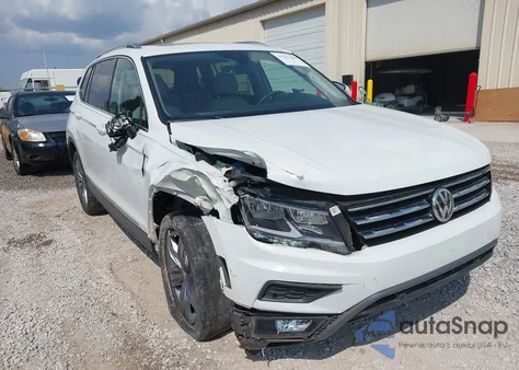2020 Volkswagen Tiguan 2.0T Se/2.0T Se R-Line Black/2.0T Sel z USA, uszkodzony, nr VIN 3VV3B7AX7LM142814